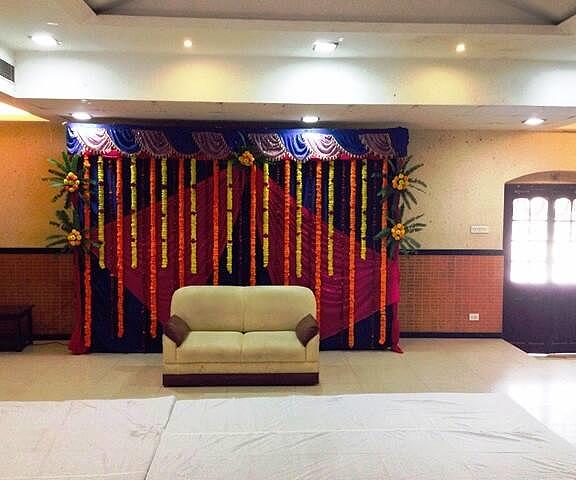 Hotel Vivek Uttar Pradesh Gorakhpur banquet hall